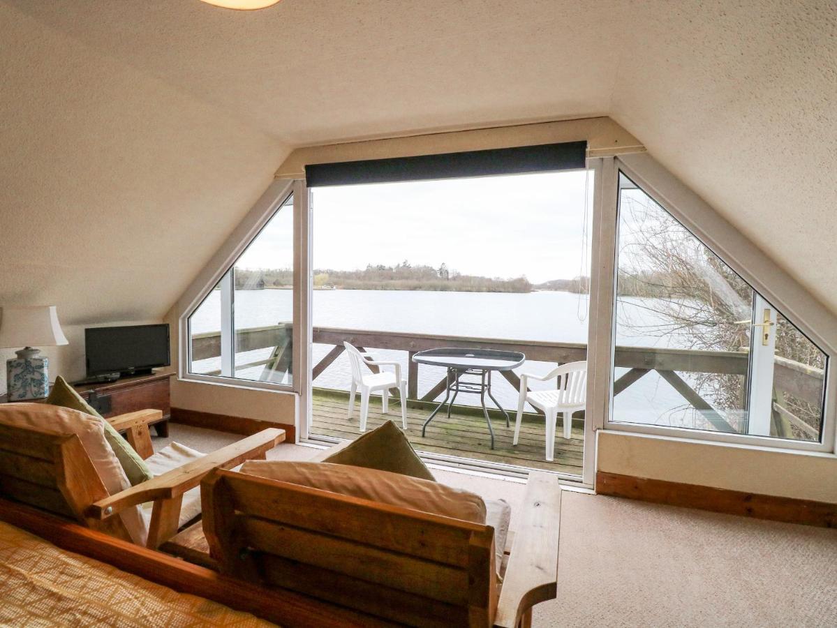 South Walsham Cygnus Boathouseヴィラ エクステリア 写真